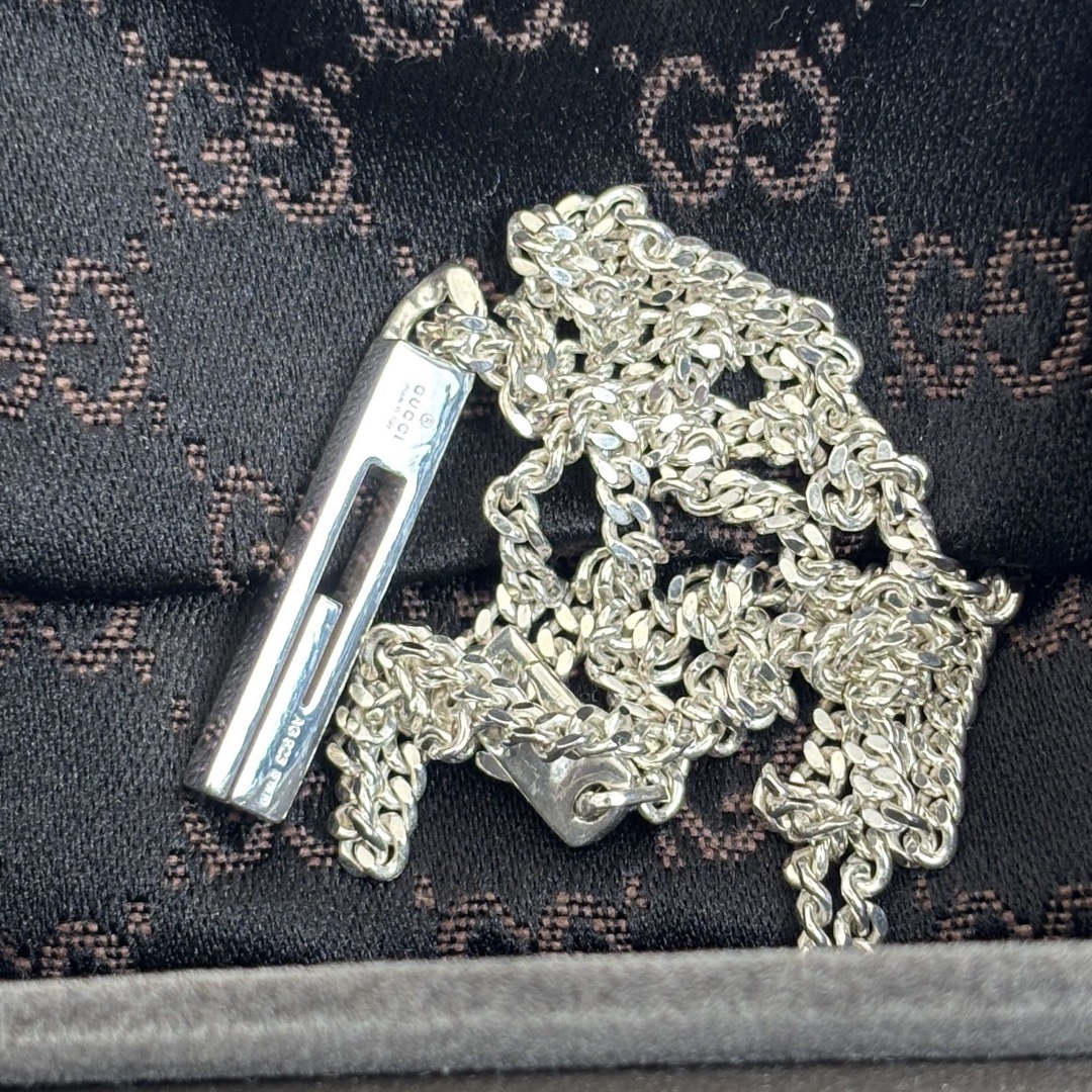 GUCCI - 【新品磨き】GUCCI カットアウトG スタンダート GUCCI - 【新品磨き】GUCCI カットアウトG スタンダート