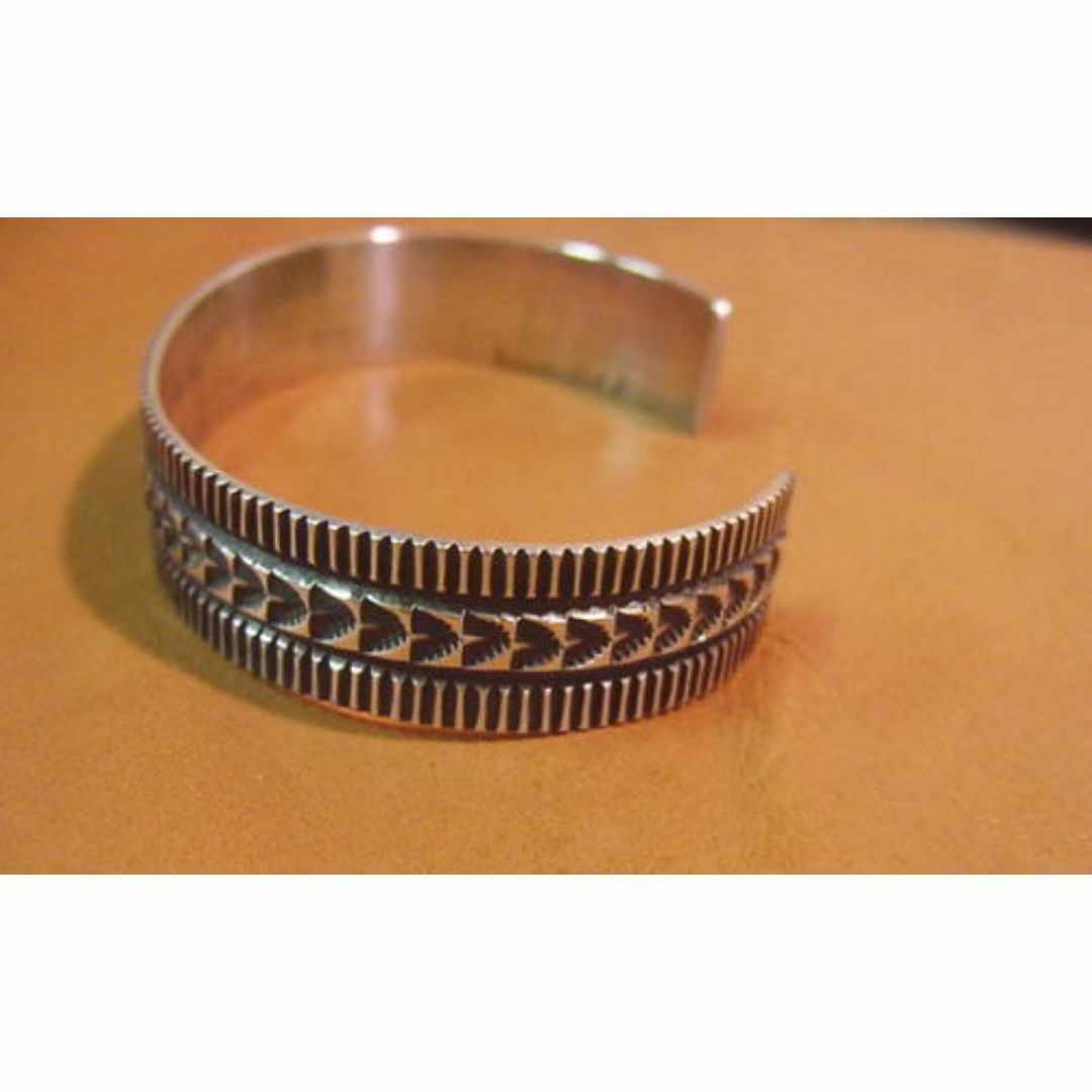 INDIAN JEWELRY - Navajo/ナバホ族Donovan Cadman作 スタンプ INDIAN JEWELRY - Navajo/ナバホ族Donovan Cadman作 スタンプ