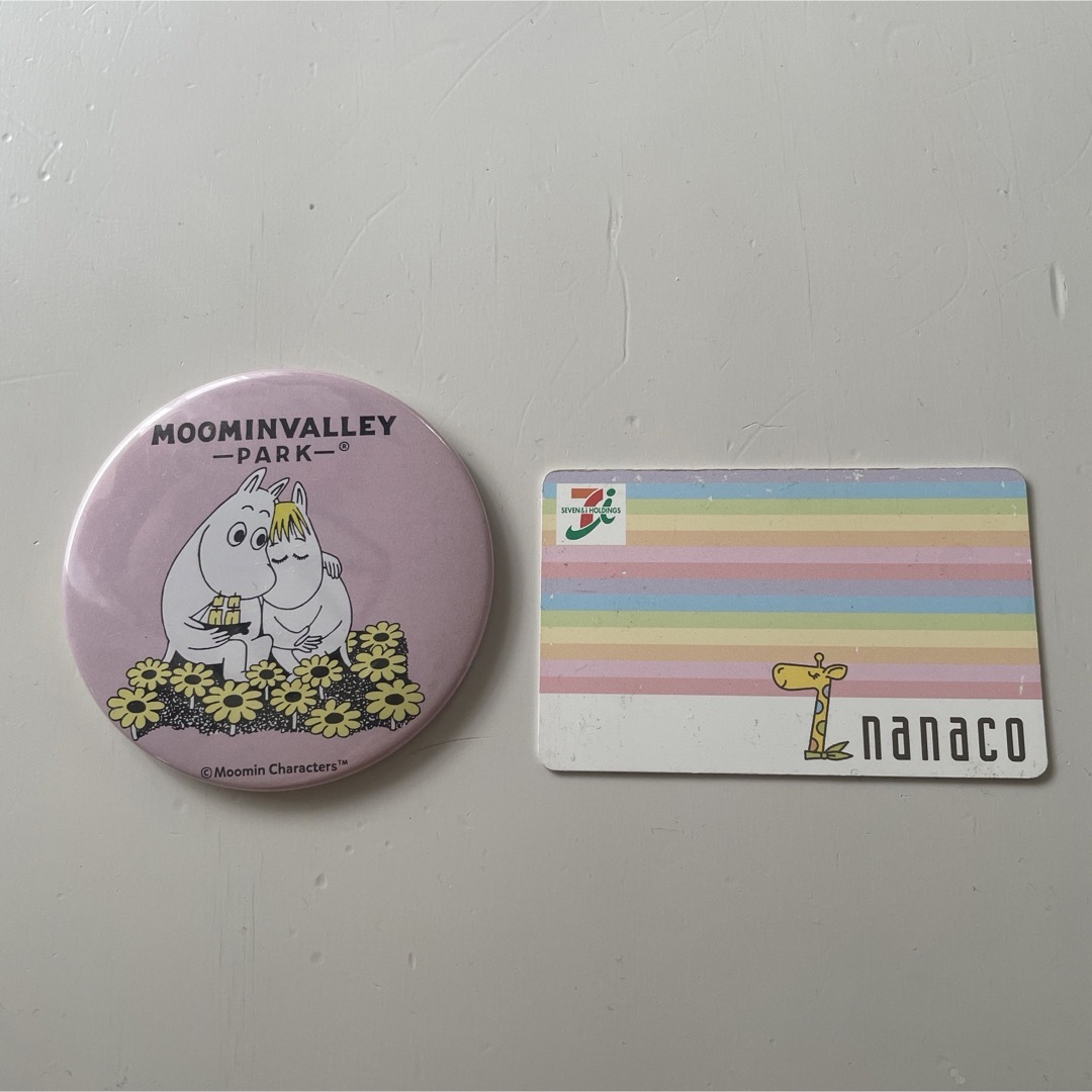 MOOMIN - ムーミン ムーミンバレーパーク 缶バッジ ピンクの通販 MOOMIN - ムーミン ムーミンバレーパーク 缶バッジ ピンクの通販