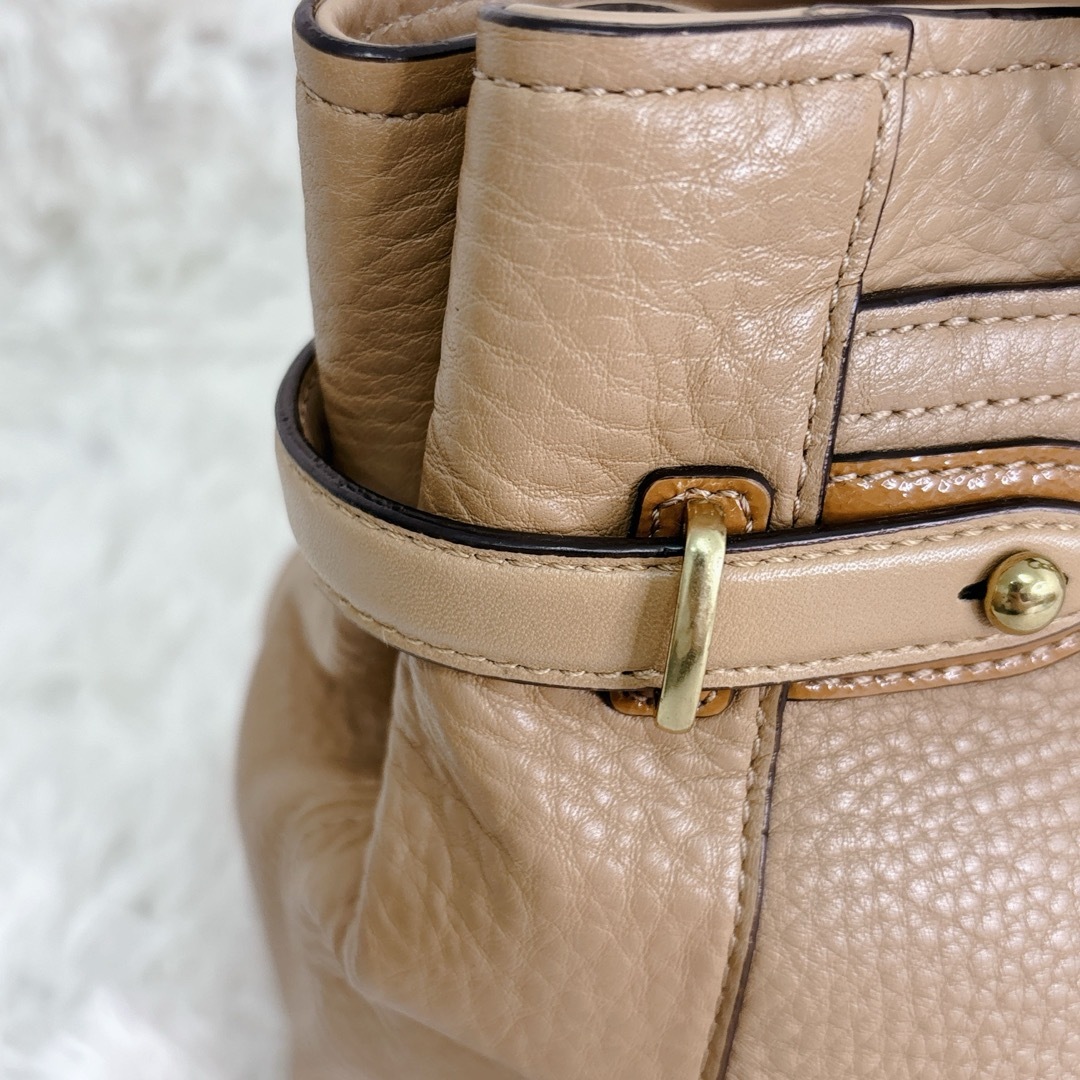 COACH - COACH ベージュ レザー ショルダーバッグ レディース COACH - COACH ベージュ レザー ショルダーバッグ レディース