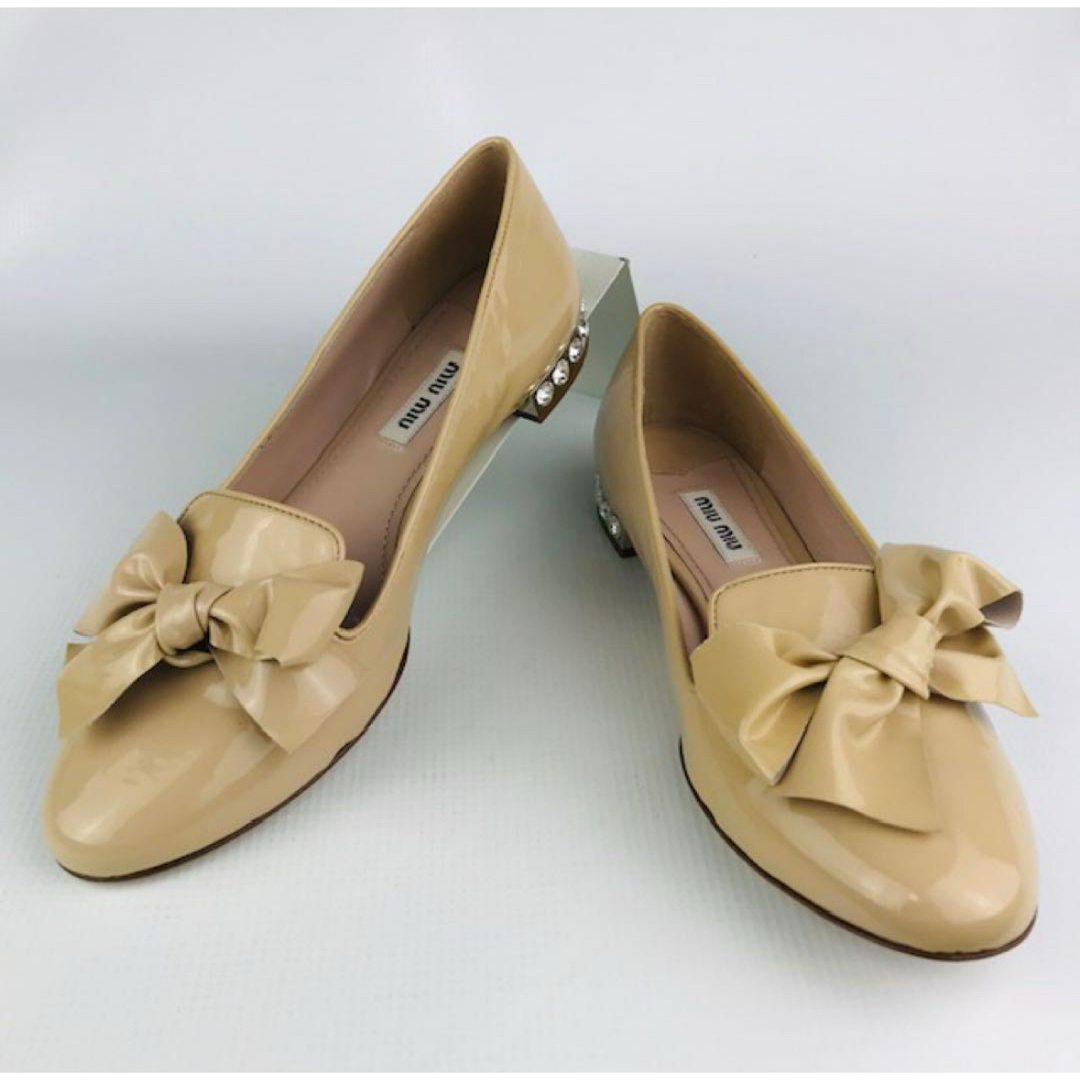 MIU MIU - 新品未使用☆ミュウミュウ・レザーリボン クリスタル MIU MIU - 新品未使用☆ミュウミュウ・レザーリボン クリスタル