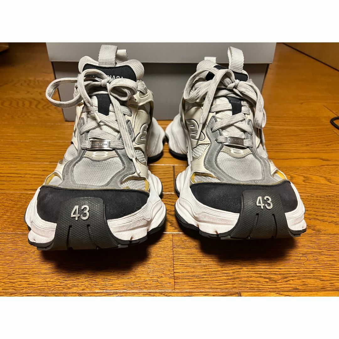 BALENCIAGA - BALENCIAGA CARGO スニーカー ホワイト 43 BALENCIAGA - BALENCIAGA CARGO スニーカー ホワイト 43