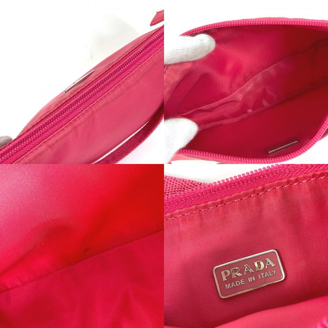 PRADA - プラダ PRADA トライアングルロゴ 三角ロゴ プレート PRADA - プラダ PRADA トライアングルロゴ 三角ロゴ プレート
