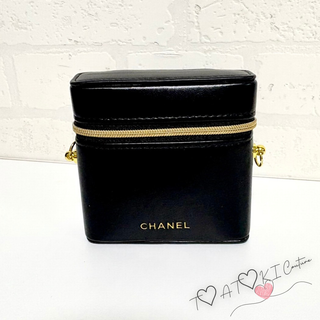 CHANEL(ポーチ)のフリマアイテム一覧 CHANEL(ポーチ)のフリマアイテム一覧