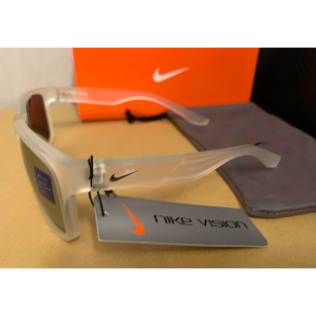 NIKE - 新品未使用NIKE特価サングラスcruiser R EV0835 900の NIKE - 新品未使用NIKE特価サングラスcruiser R EV0835 900の