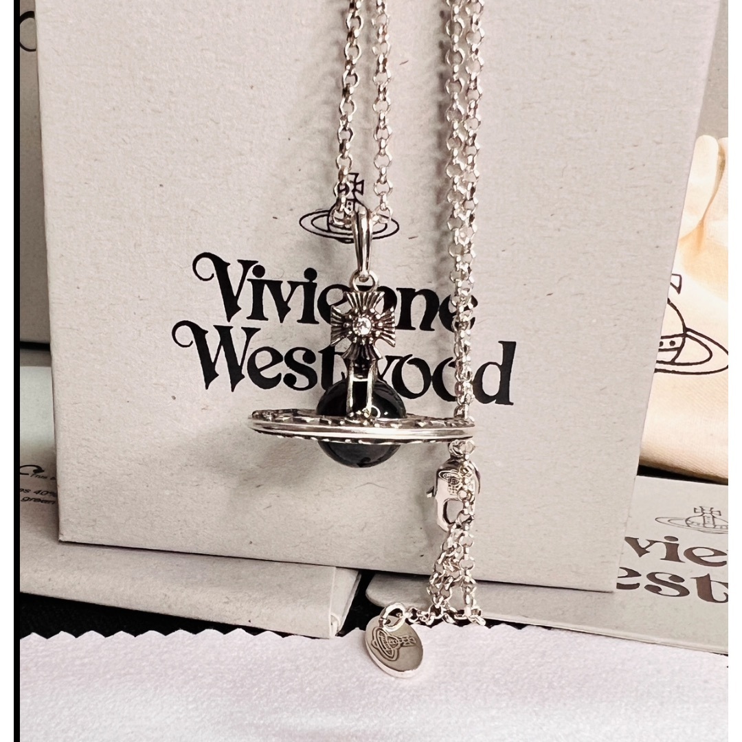 Vivienne Westwood - ヴィヴィアンウエストウッド 花刻印