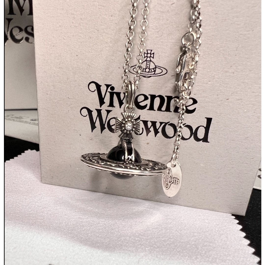 Vivienne Westwood - ヴィヴィアンウエストウッド 花刻印