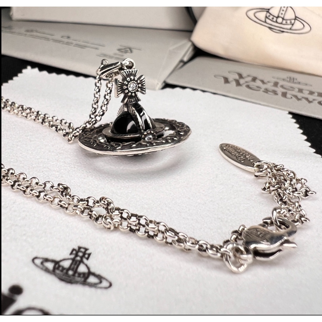 Vivienne Westwood - ヴィヴィアンウエストウッド 花刻印 Vivienne Westwood - ヴィヴィアンウエストウッド 花刻印