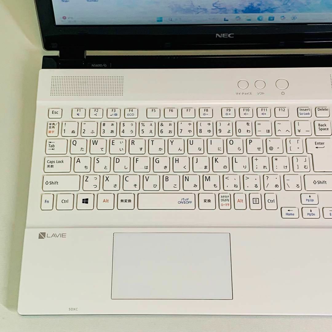 NEC - Core i7✨SSD1TB✨32GB✨カメラ✨NEC✨ホワイト✨ノート NEC - Core i7✨SSD1TB✨32GB✨カメラ✨NEC✨ホワイト✨ノート