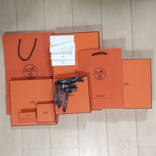 HERMES(ショップ袋)のフリマアイテム一覧 HERMES(ショップ袋)のフリマアイテム一覧