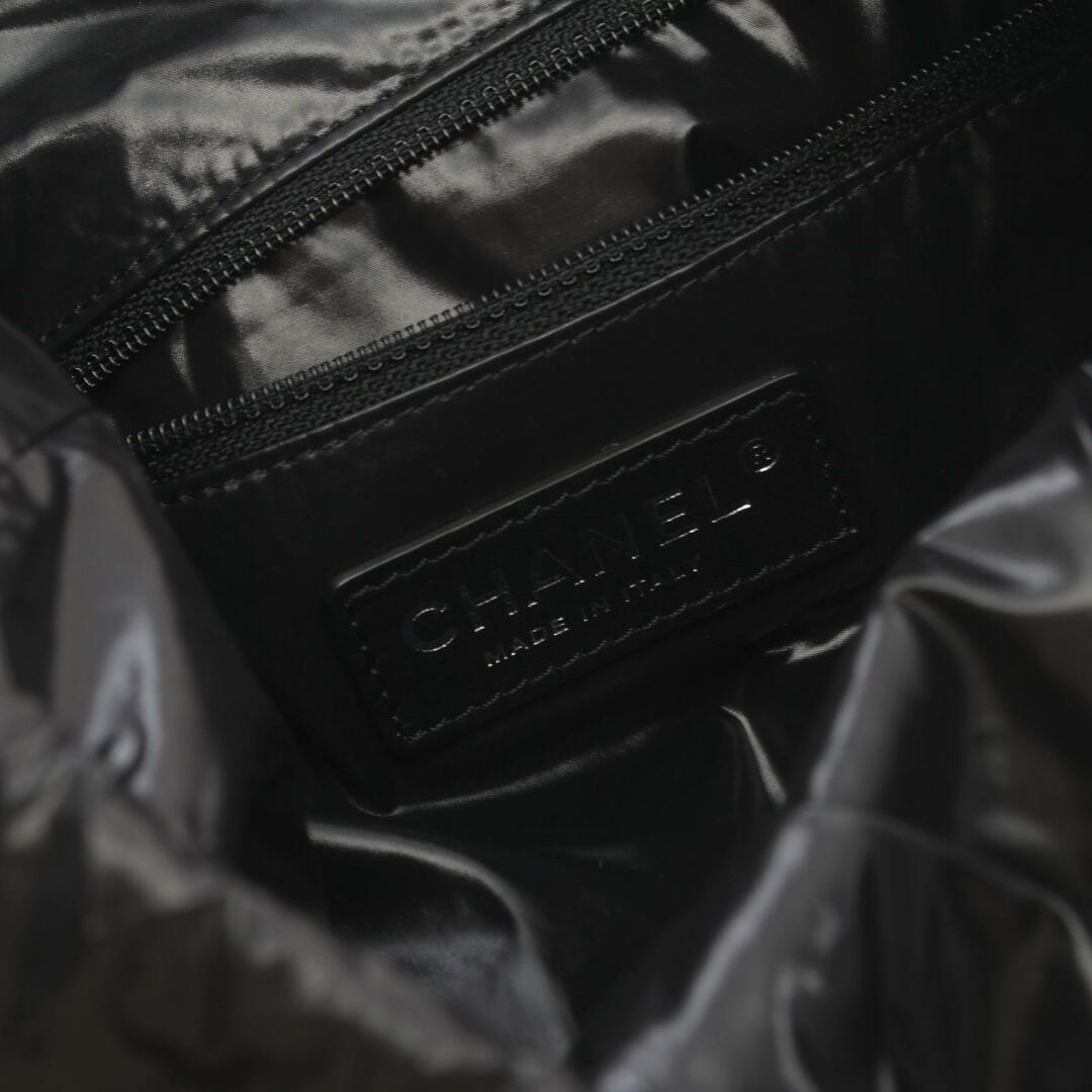 CHANEL - シャネル ココマーク ショルダーバッグの通販 by CHANEL - シャネル ココマーク ショルダーバッグの通販 by