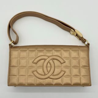 CHANEL(ショルダーバッグ)のフリマアイテム一覧 CHANEL(ショルダーバッグ)のフリマアイテム一覧