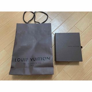 LOUIS VUITTON(ショップ袋)のフリマアイテム一覧 LOUIS VUITTON(ショップ袋)のフリマアイテム一覧