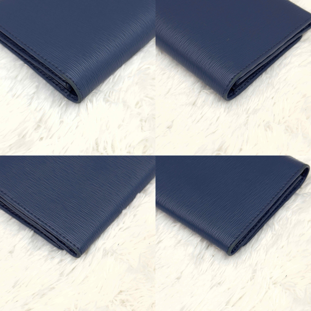 PRADA - 美品✨PRADA プラダ ヴィッテロムーヴ 三つ折り 財布 PRADA - 美品✨PRADA プラダ ヴィッテロムーヴ 三つ折り 財布