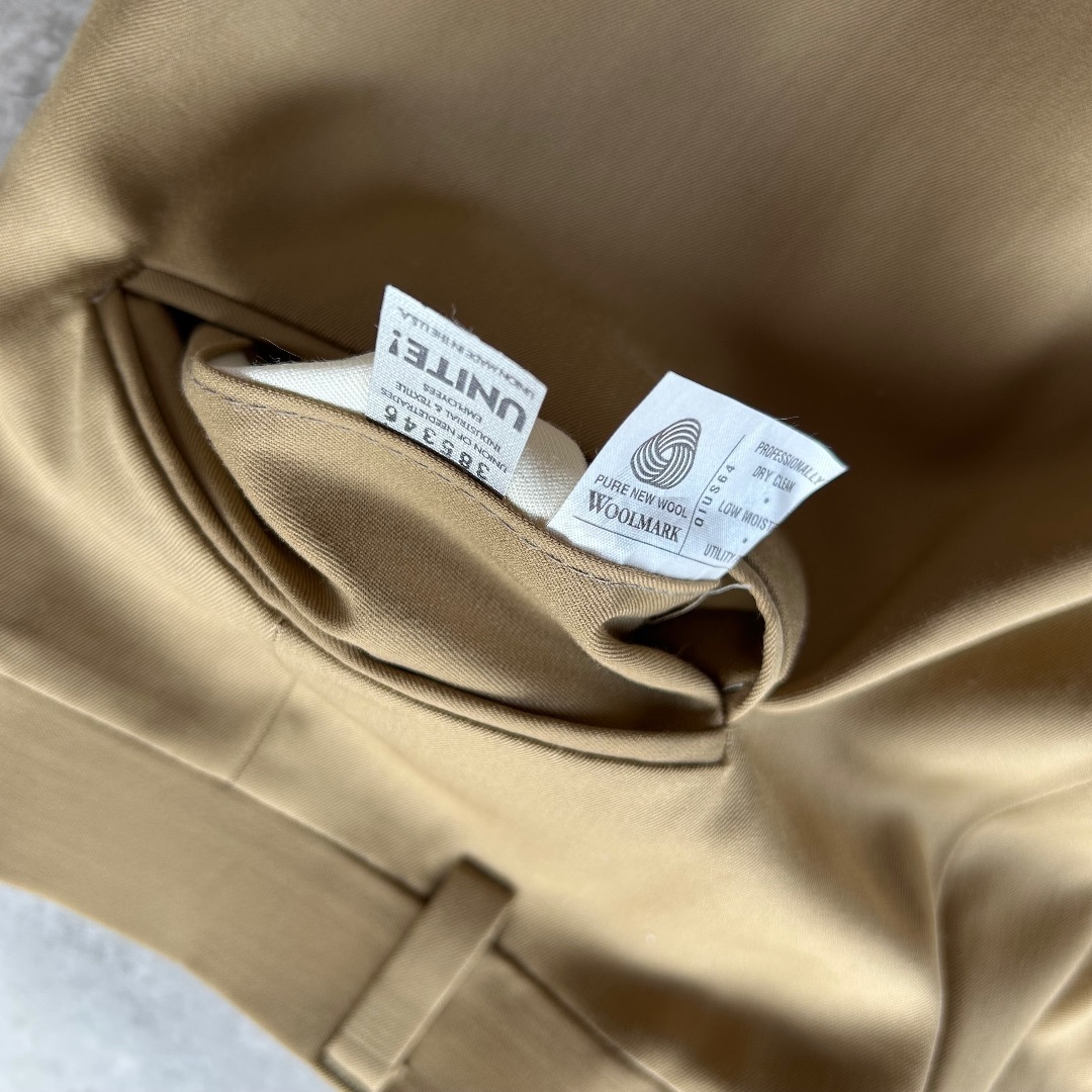 BURBERRY - Burberry バーバリー スラックス ベージュ 33×31相当 BURBERRY - Burberry バーバリー スラックス ベージュ 33×31相当
