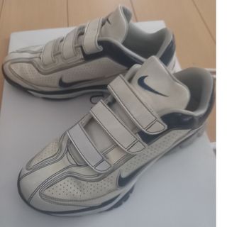 NIKE - 一般軟式用グローブ 岩隈久志シグネチャーモデル 投手用 NIKE - 一般軟式用グローブ 岩隈久志シグネチャーモデル 投手用