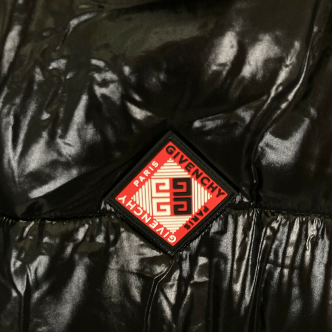 GIVENCHY - ジバンシィ ブラック BM007V1014 リバーシブル ロングダウンコート GIVENCHY - ジバンシィ ブラック BM007V1014 リバーシブル ロングダウンコート
