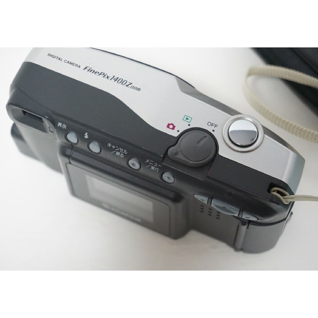 富士フイルム - Fujifilm FinePix 1400 Zoom コンパクトデジタル 富士フイルム - Fujifilm FinePix 1400 Zoom コンパクトデジタル
