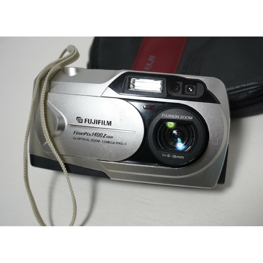 富士フイルム - Fujifilm FinePix 1400 Zoom コンパクトデジタル 富士フイルム - Fujifilm FinePix 1400 Zoom コンパクトデジタル