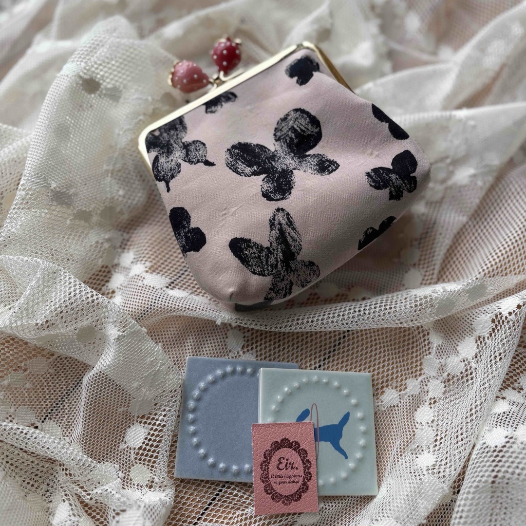 mina perhonen - A60ミナ がま口ポーチの通販 by Eir.'s shop mina perhonen - A60ミナ がま口ポーチの通販 by Eir.'s shop