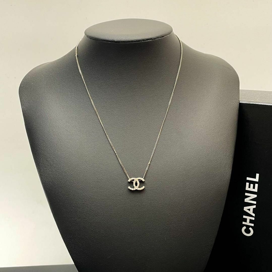 CHANEL - シャネル ココマーク ラインストーン ネックレス CHANEL - シャネル ココマーク ラインストーン ネックレス