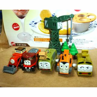 TOMY プラレール きかんしゃトーマスの雪かきセットの通販 by TOMY プラレール きかんしゃトーマスの雪かきセットの通販 by