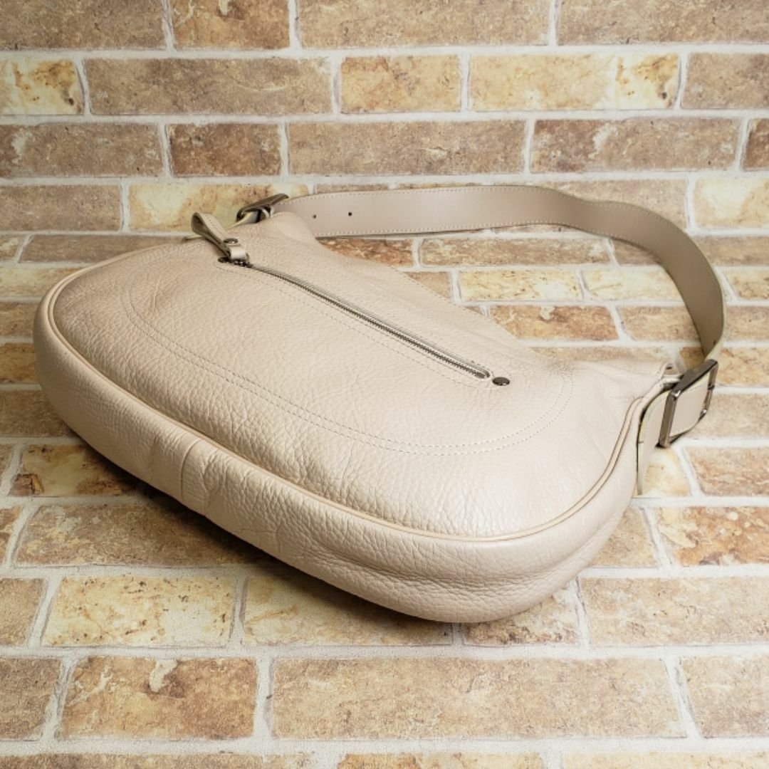 LONGCHAMP - 美品 ロンシャン ☆ レザー 2WAY ショルダーバッグ LONGCHAMP - 美品 ロンシャン ☆ レザー 2WAY ショルダーバッグ