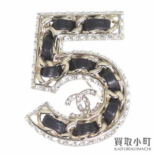 CHANEL(レザー ・ ブローチ/コサージュ)のフリマアイテム一覧 CHANEL(レザー ・ ブローチ/コサージュ)のフリマアイテム一覧