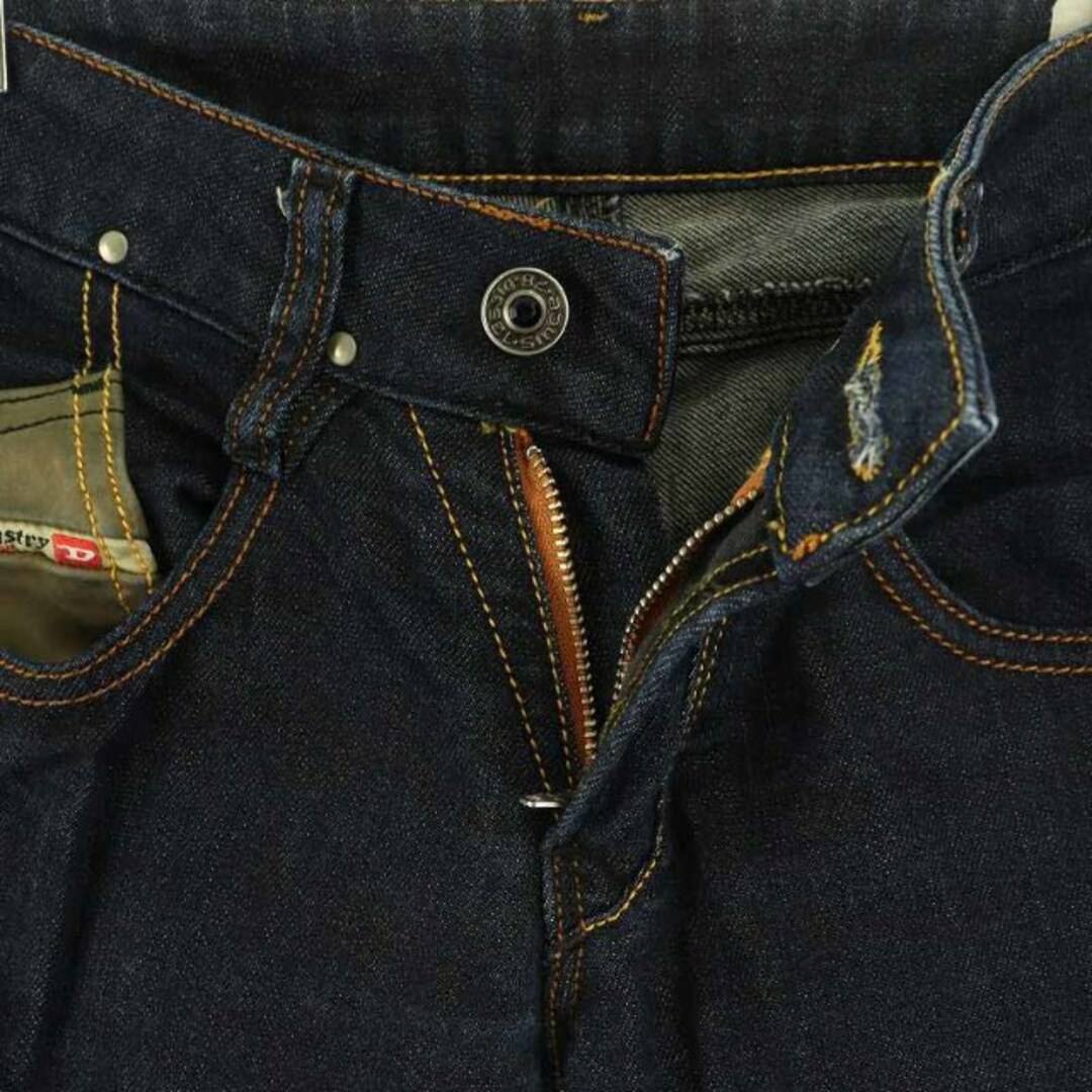 DIESEL - ディーゼル CLUSH スキニー デニムパンツ ジーンズ DIESEL - ディーゼル CLUSH スキニー デニムパンツ ジーンズ