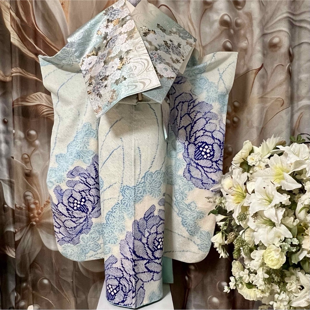 総絞り花柄 正絹振袖 着物 水色 はな柄 花柄 白 きもの美樂 総絞り花柄 正絹振袖 着物 水色 はな柄 花柄 白 きもの美樂