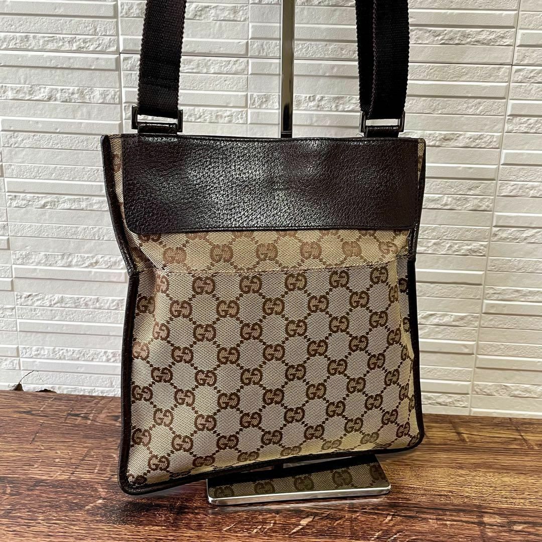 GUCCI - グッチ GGキャンバス × レザー ショルダー バッグ GUCCI - グッチ GGキャンバス × レザー ショルダー バッグ