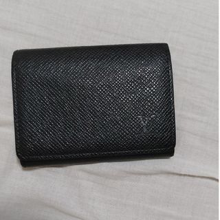 LOUIS VUITTON(名刺入れ/定期入れ ・ イエロー/黄色系)の LOUIS VUITTON(名刺入れ/定期入れ ・ イエロー/黄色系)の