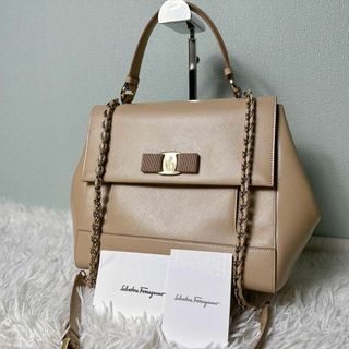 Salvatore Ferragamo(ショルダーバッグ)のフリマアイテム一覧 Salvatore Ferragamo(ショルダーバッグ)のフリマアイテム一覧