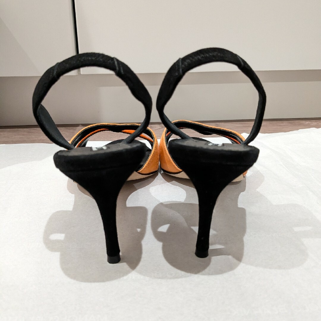 MANOLO BLAHNIK - 新品 MANOLO BLAHNIK サンダル イタリア製 MANOLO BLAHNIK - 新品 MANOLO BLAHNIK サンダル イタリア製