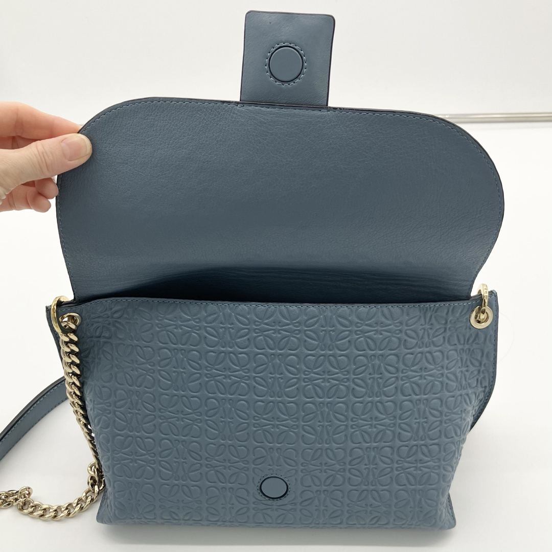 LOEWE - LOEWE リピートアナグラム アベニュー チェーン LOEWE - LOEWE リピートアナグラム アベニュー チェーン