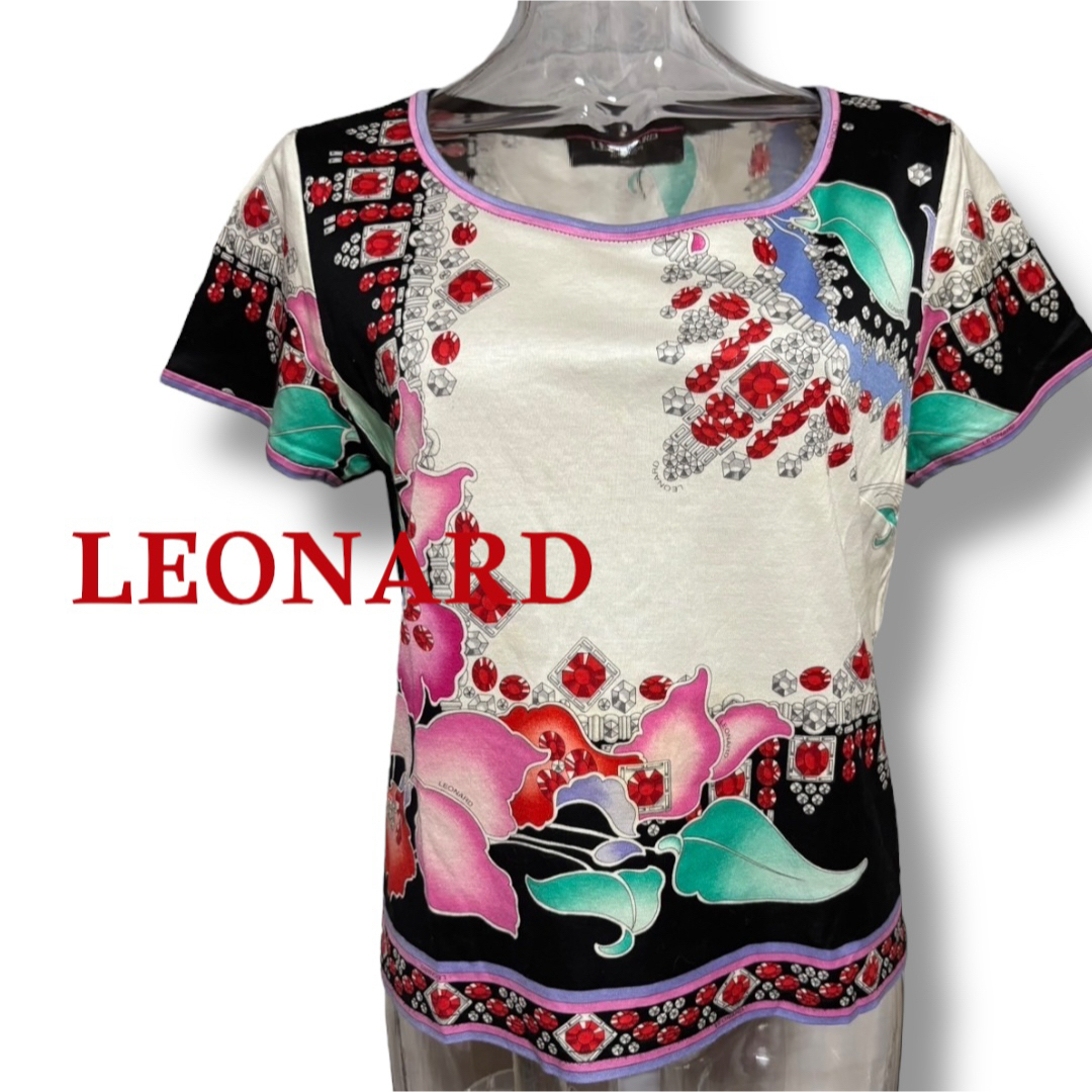 LEONARD - *LEONARD*花柄ビジュー半袖Tシャツの通販 by ☆ルイ LEONARD - *LEONARD*花柄ビジュー半袖Tシャツの通販 by ☆ルイ