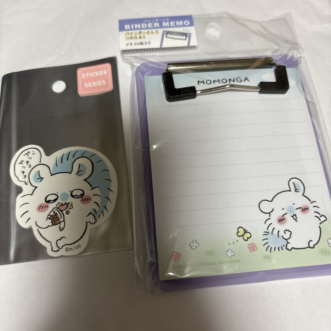 ちいかわ(チイカワ)のちいかわ バインダーメモ モモンガ エンタメ/ホビーのおもちゃ/ぬいぐるみ(キャラクターグッズ)の商品写真