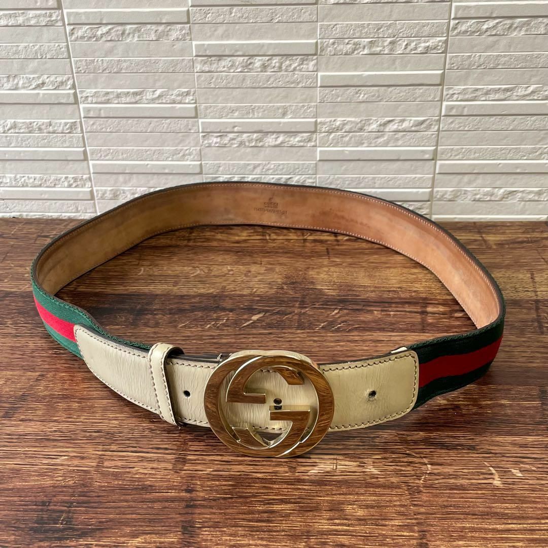 GUCCI - グッチ GG インターロッキング バックル ベルト GUCCI - グッチ GG インターロッキング バックル ベルト