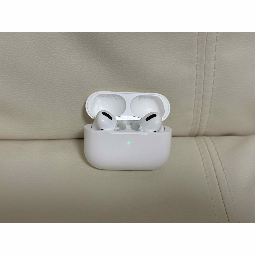 Apple - 【純正品】AirPods Pro 第1世代 本体イヤホン【付属品 Apple - 【純正品】AirPods Pro 第1世代 本体イヤホン【付属品