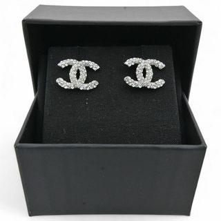 CHANEL(ハート ・ ピアス)のフリマアイテム一覧 CHANEL(ハート ・ ピアス)のフリマアイテム一覧