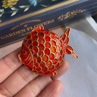 FOXEY - フォクシー ブローチの通販 by エコスタイル FOXEY - フォクシー ブローチの通販 by エコスタイル