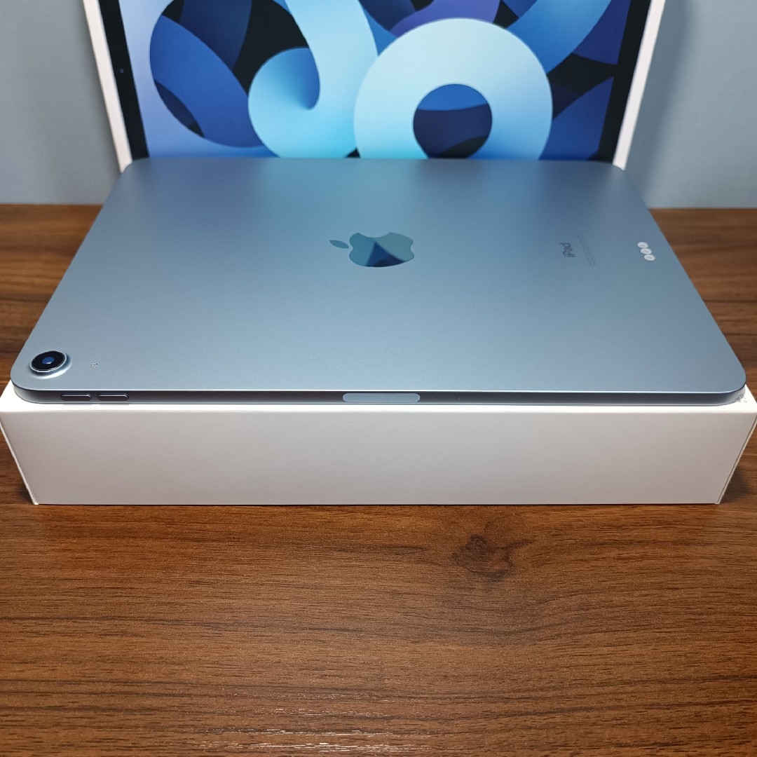 Apple - (美品) iPad Air 第4世代 WiFi 64GB キーボード付きの Apple - (美品) iPad Air 第4世代 WiFi 64GB キーボード付きの