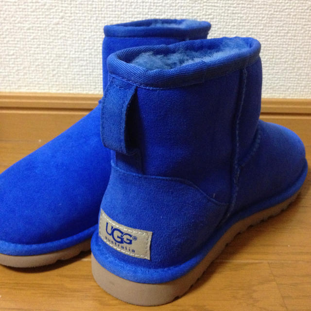 UGG(アグ)の♡UGGクラシックミニ♡ レディースの靴/シューズ(ブーツ)の商品写真