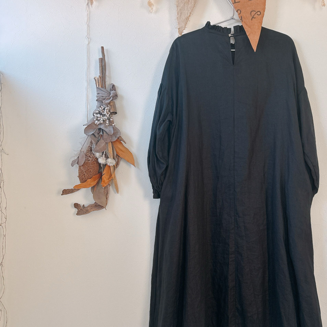 美品】リネンワンピース ハンドメイド作家 フリル フォーマル 美品】リネンワンピース ハンドメイド作家 フリル フォーマル