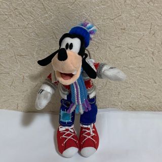 Disney - グーフィー ぬいぐるみバッジ 2016の通販 by りぃ's Disney - グーフィー ぬいぐるみバッジ 2016の通販 by りぃ's