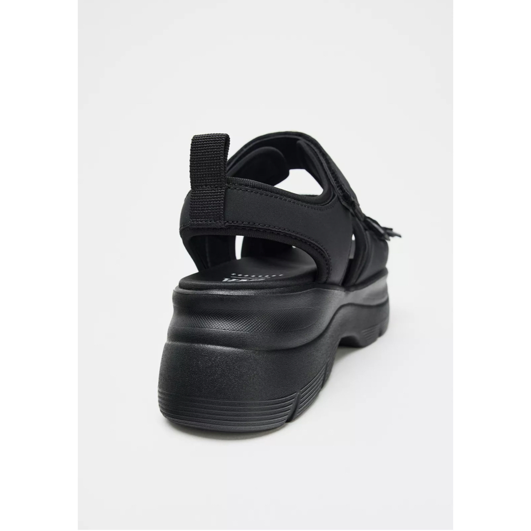 ZARA - ZARA面ファスナーストラッププラットフォームサンダル 36 ZARA - ZARA面ファスナーストラッププラットフォームサンダル 36