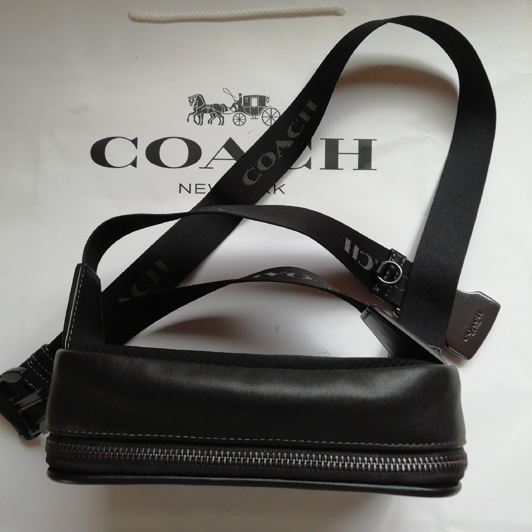COACH - 正規店購入☆コーチ☆シグネチャー☆ベルトバッグ COACH - 正規店購入☆コーチ☆シグネチャー☆ベルトバッグ