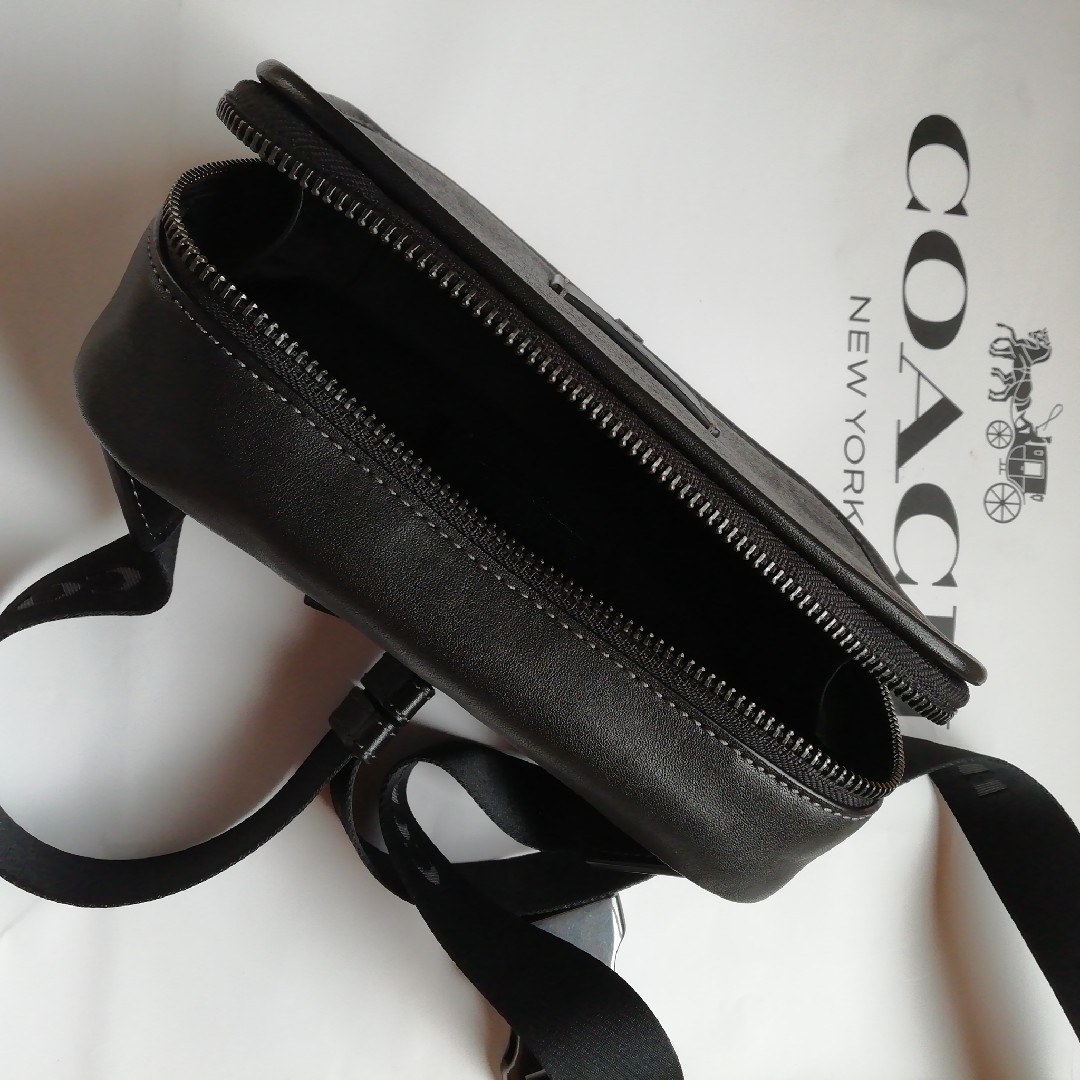 COACH - 正規店購入☆コーチ☆シグネチャー☆ベルトバッグ COACH - 正規店購入☆コーチ☆シグネチャー☆ベルトバッグ