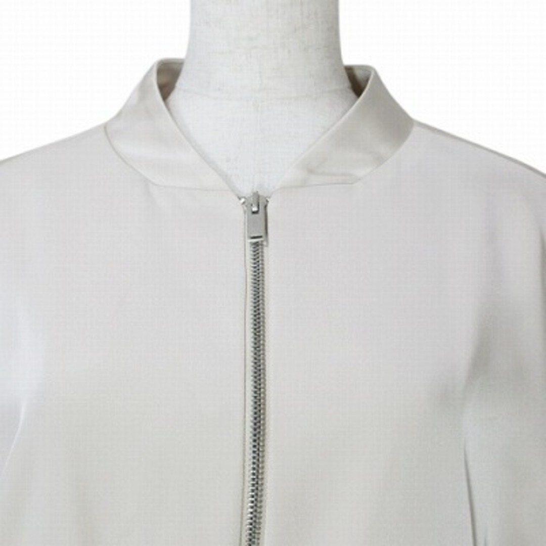 ZARA - ザラ ZARA サテンジップジャケット ブルゾン S ベージュ ZARA - ザラ ZARA サテンジップジャケット ブルゾン S ベージュ