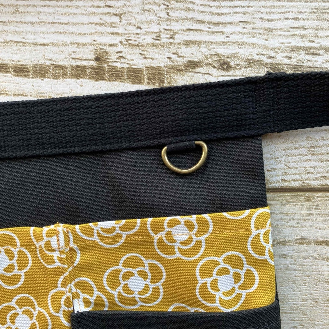 完成品♡ウエストポーチ♡ナースポーチ♡サコッシュの通販 by 完成品♡ウエストポーチ♡ナースポーチ♡サコッシュの通販 by